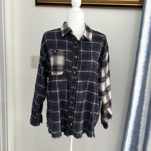 Vintage Havana Frayed Plaid Oversized Button Down Shirt